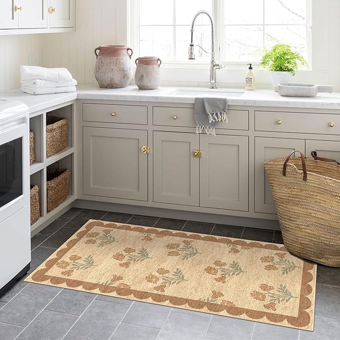 Outdoor Rug with Floral Print, Scalloped Edge, 2 x 4.3 Ft