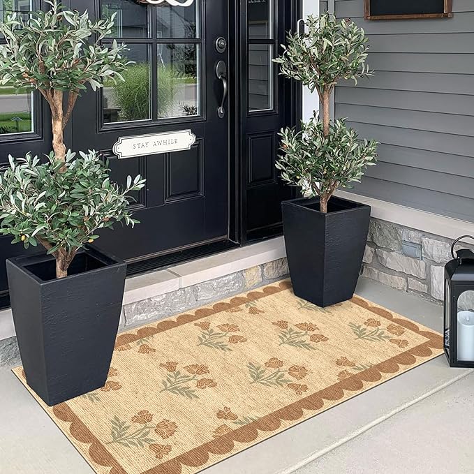Outdoor Rug with Floral Print, Scalloped Edge, 2 x 4.3 Ft