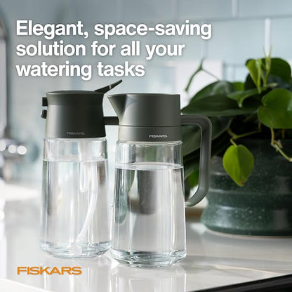 Fiskars 2-in-1 Mist & Pour Watering Carafe, Glass Plant Mister with Thumb Pump Sprayer, Precision Spout for Indoor Gardening, 17 oz Capacity, Modern Décor Style, Clear