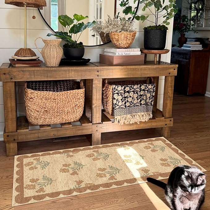 Outdoor Rug with Floral Print, Scalloped Edge, 2 x 4.3 Ft