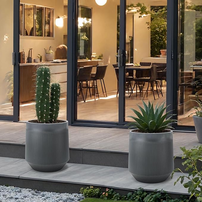 Plant Pots，Set of 2 Plastic Large Pots for Indoor Plants,Flower Pots Outdoor Planters with Drainage Hole and Seamless Saucer,(Gray 12Inches)