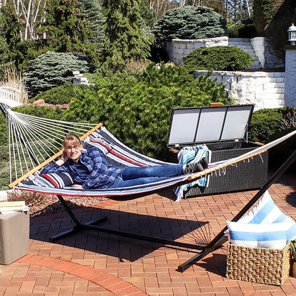Sunnydaze Quilted Outdoor Hammock with Spreader Bars - Heavy-Duty 450-Pound Capacity Double Hammock for Outside - Nautical Stripe