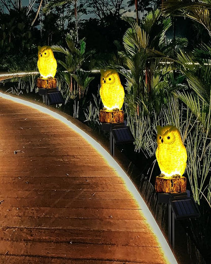 iStatue Solar Owl Garden Stake Lights, Realistic Resin Owl Outdoor Decor with Warm Glow, Waterproof Solar Yard Pathway Lawn Decoration Auto On/Off (1-Pack, Owl)