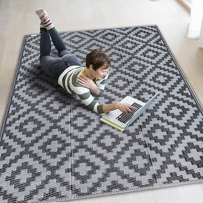 SAND MINE Waterproof Outdoor Rug 4x6 ft, Reversible Mats, Modern Area Rug, Large Floor Mat and Rug for Outdoors, RV, Patio, Backyard, Deck, Picnic, Beach, Trailer, Camping, Black & Grey Lattice