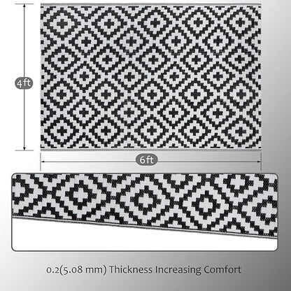 SAND MINE Waterproof Outdoor Rug 4x6 ft, Plastic Reversible Rug, Modern Area Rug, Large Floor Mat for Outdoors, RV, Patio, Backyard, Deck, Picnic, Beach, Camping (4' x 6', Black & White Lattice)