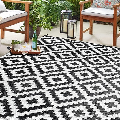 SAND MINE Waterproof Outdoor Rug 6x9 ft, Reversible Mats, Modern Area Rug, Large Floor Mat and Rug for Outdoors, RV, Patio, Backyard, Deck, Picnic, Beach, Trailer, Camping, Black & White Lattice