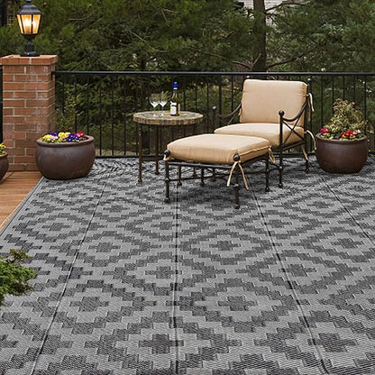 SAND MINE Waterproof Outdoor Rug 6x9 ft, Plastic Reversible Rug, Modern Area Rug, Large Floor Mat for Outdoors, RV, Patio, Backyard, Deck, Picnic, Beach, Camping, Black Grey Lattice